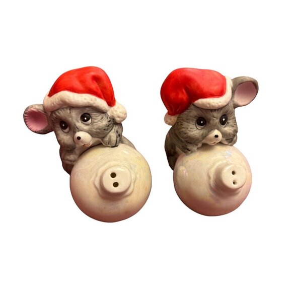 House Of Lloyd 1986 Christmas Around The World Mouse Salt & Pepper Shakers With - Picture 3 of 9